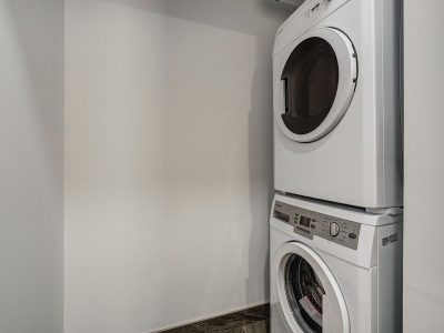 Relocation Serviced 1 Bedroom Apartment in Montreal
