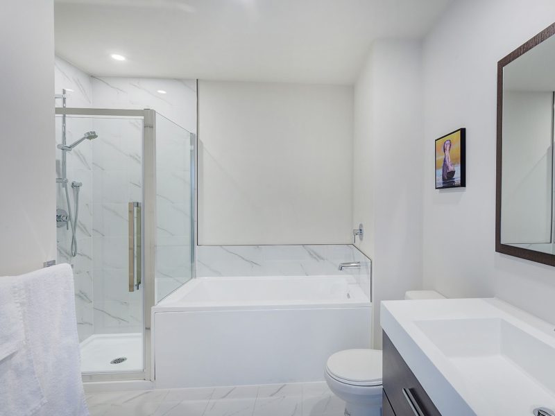 1 Bedroom Corporate Housing in Laval’s Saint-Martin District