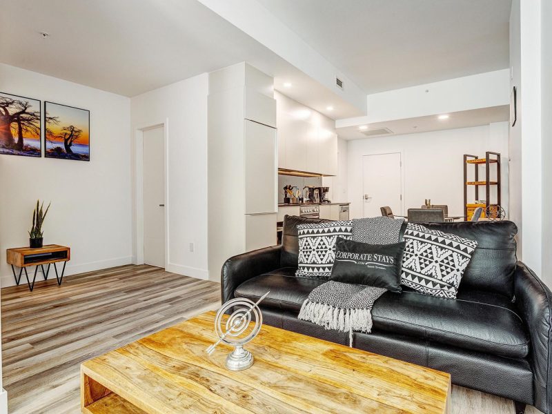 2 Bedroom Furnished Apartment in Central Laval