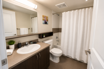 Bright 1 Bedroom in Toronto | Prime Downtown Location