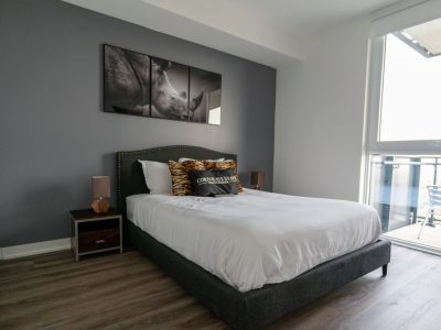 Business Travel Executive 1 Bedroom Suite in North York
