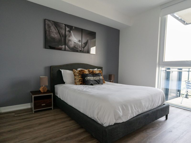 Business Travel Executive 1 Bedroom Suite in North York