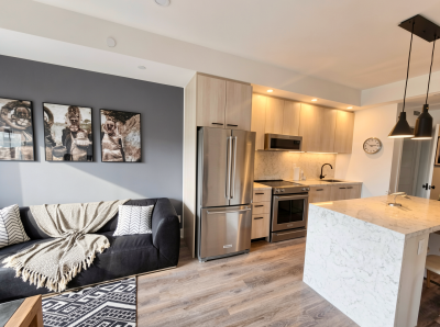 Furnished 2 Bedroom Apartment in Toronto