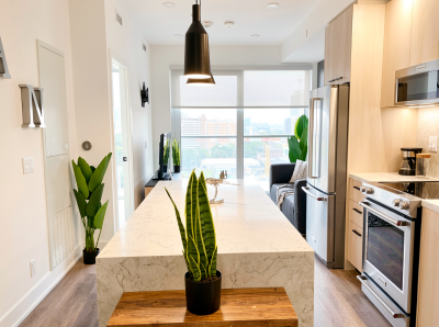 Executive 1 Bedroom Apartment in Toronto
