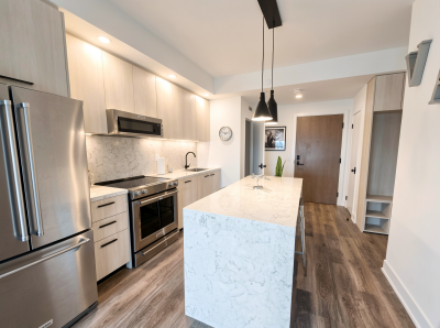Executive 1 Bedroom Apartment in Toronto